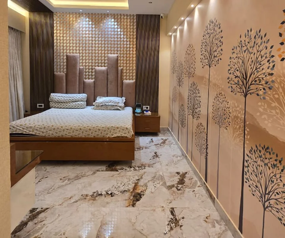 Bedroom in warm neutrals