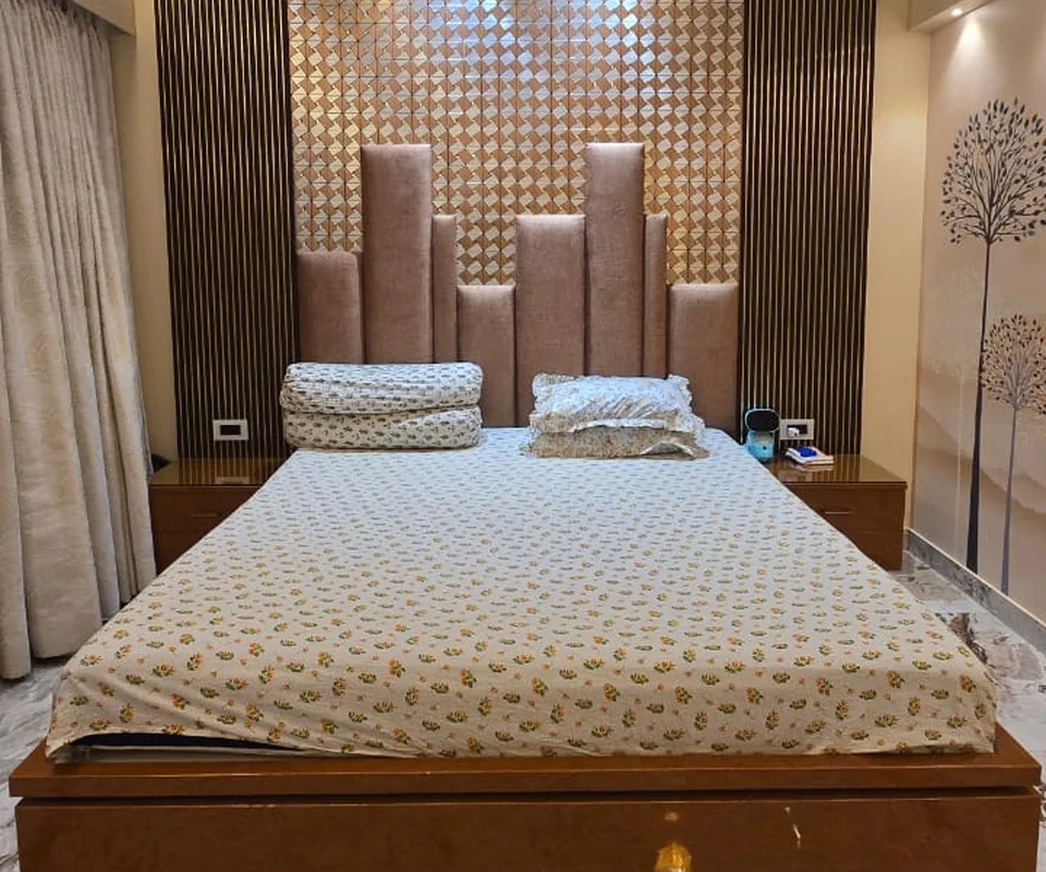 An inviting bedroom