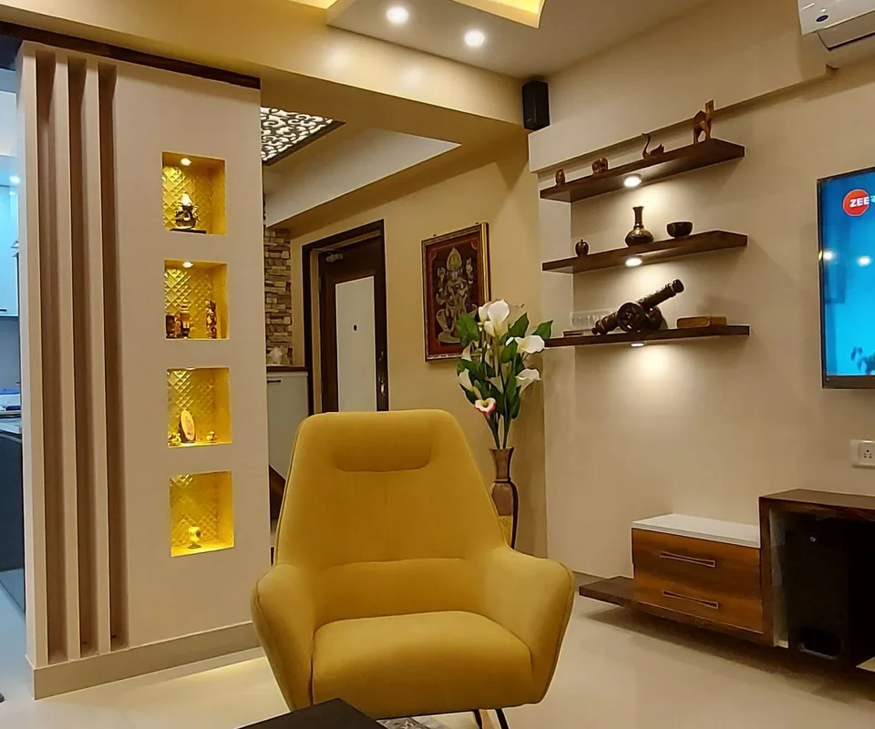 Accent chair corner