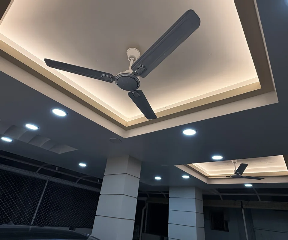 Ceiling and ambient lighting